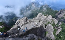 莲花峰2020年什么时候开放的？劳动节黄山多少人