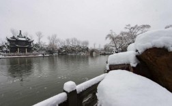 扬州的冬天会下雪吗?一般气温都在多少度啊?还有扬州的房价是多少呢？扬州的明天温度是多少钱