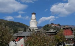 五台山海拔相对高度？五台山多少度