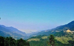 云贵高原最平的地方？花溪到芦山镇多少公里
