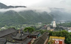 去五台山必须烧香吗？五台山上香多少根