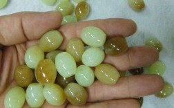 岫玉白色的会变黄吗？岫岩今天温度多少