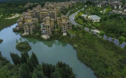 峨眉山适合购物的地方有哪些啊？七里坪东镇房价是多少