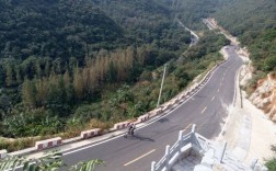 巩义发往五指岭公交车吗？涉村到巩义公交多少钱