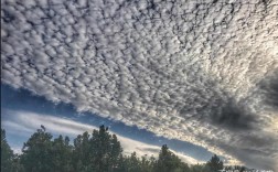 云层一般有多厚?距地面有多高？天空上面温度有多少