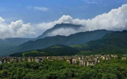 洪雅夏天复兴村凉快还是七里坪凉快？洪雅今天气温有多少度