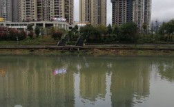 都匀沙坝迎恩村是龙昌社区吗？都匀市沙包堡人口多少