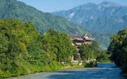 青城山最近的温度？都江堰全年最高气温多少