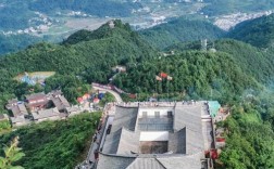 金鼎山在遵义哪里？遵义金鼎山到贵阳多少公里