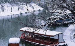 扬州的冬天会下雪吗?一般气温都在多少度啊?还有扬州的房价是多少呢？扬州今天多少度啊