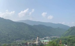 4月份去五台山冷不冷？五台山5月是多少度
