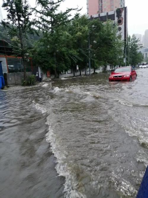贵阳一下雨就积水的小区有哪些?云岩离平坝多少公里-图1 贵阳一下雨就积水的小区有哪些?云岩离平坝多少公里-图1