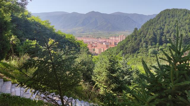 秦岭夏季气温?宝鸡夏天有多少度-图1 秦岭夏季气温?宝鸡夏天有多少度-图1