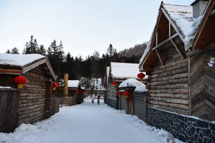 林海雪原的的发生地的概况是什么样的,那边有什么旅游项目吗?东宁至尚志多少公里-图2 林海雪原的的发生地的概况是什么样的,那边有什么旅游项目吗?东宁至尚志多少公里-图2