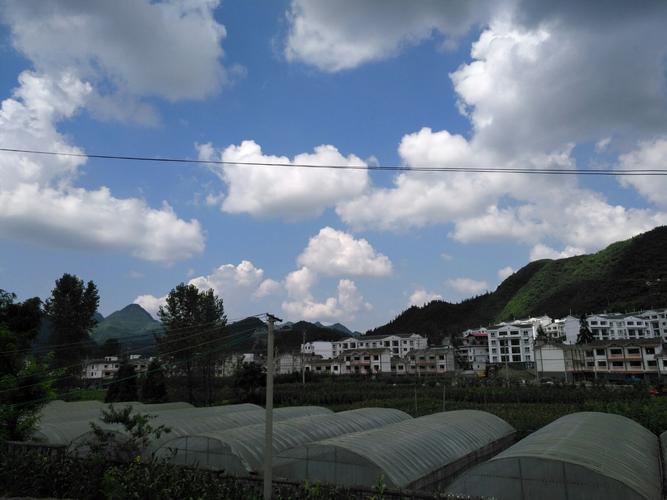 贵州省遵义市桐梓县,有多少个乡镇?桐梓九坝镇有多少人口-图2 贵州省遵义市桐梓县,有多少个乡镇?桐梓九坝镇有多少人口-图2
