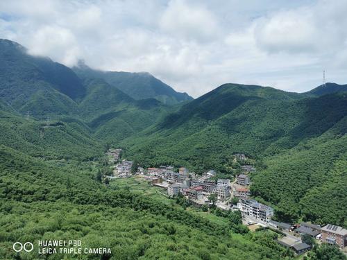 安吉石岭的海拔高度?湖州今天气压多少-图2 安吉石岭的海拔高度?湖州今天气压多少-图2