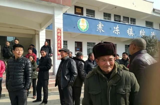 正阳寒冻中学教师曹雷?正阳到寒冻坐的多少钱-图2 正阳寒冻中学教师曹雷?正阳到寒冻坐的多少钱-图2