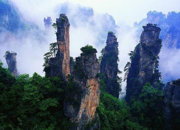 湖南三月份适合去哪旅游?湖南三月份一般多少度-图3 湖南三月份适合去哪旅游?湖南三月份一般多少度-图3