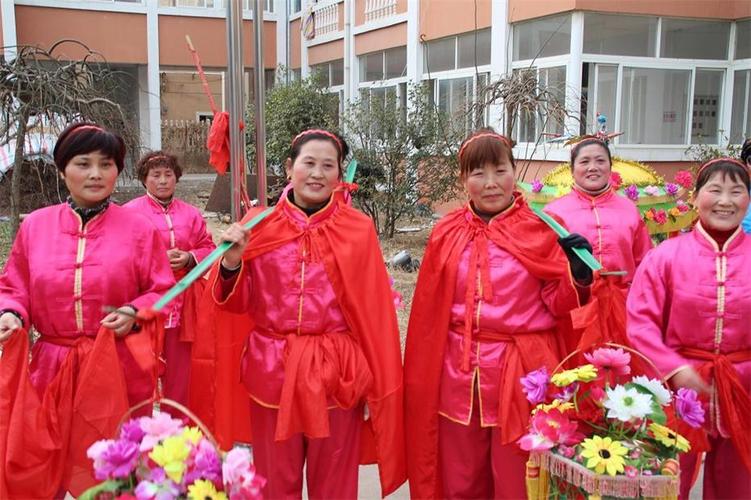 明光花灯的来历?明光到张八岭票价多少-图2 明光花灯的来历?明光到张八岭票价多少-图2