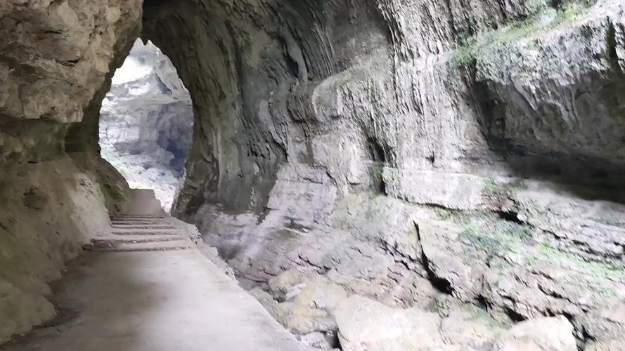 大山洞到修文坐什么车?花溪到修文县多少公里-图1 大山洞到修文坐什么车?花溪到修文县多少公里-图1