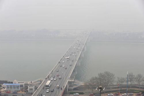 长沙为什么有雾霾?长沙雾霾多少天-图2 长沙为什么有雾霾?长沙雾霾多少天-图2