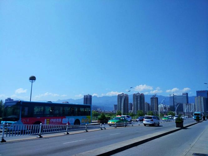 陕西省宝鸡市市区的海拔高度是多少米?宝鸡今天的温度是多少-图2 陕西省宝鸡市市区的海拔高度是多少米?宝鸡今天的温度是多少-图2