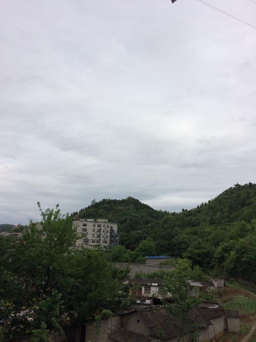 贵州高温排行榜?贵州黔西县天气多少度-图2 贵州高温排行榜?贵州黔西县天气多少度-图2