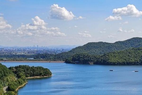红谷滩附近10公里内的景区?九龙湖风景区走一圈多少时间-图2 红谷滩附近10公里内的景区?九龙湖风景区走一圈多少时间-图2