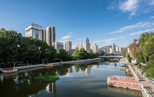 西宁夏天适合旅游吗?西宁市夏天温度是多少-图1 西宁夏天适合旅游吗?西宁市夏天温度是多少-图1