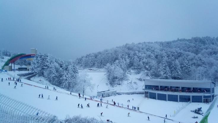 曾家山滑雪场2023年开放时间?广元曾家山最冷的时候多少度-图2 曾家山滑雪场2023年开放时间?广元曾家山最冷的时候多少度-图2