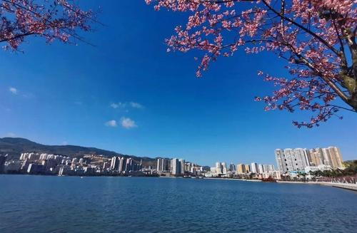 云南个旧一年四季最冷是多少度?云南个旧夏天最高温度多少-图2 云南个旧一年四季最冷是多少度?云南个旧夏天最高温度多少-图2