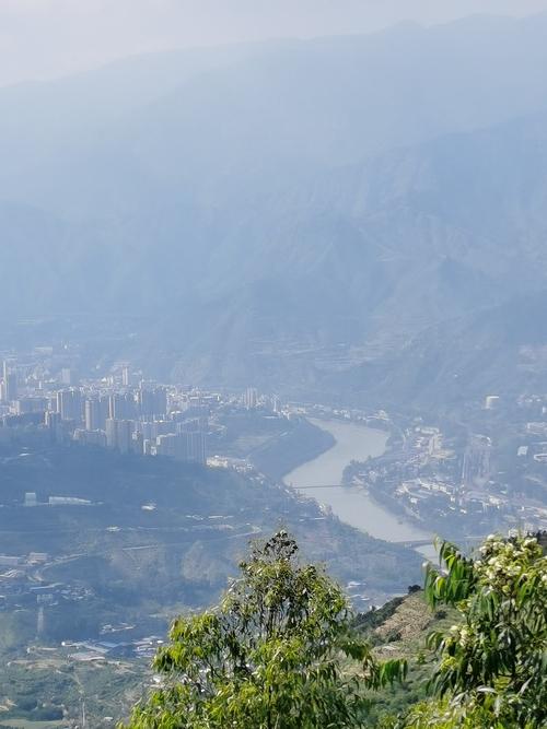 攀枝花市的海拔高度？攀枝花比西昌气温高多少-图3