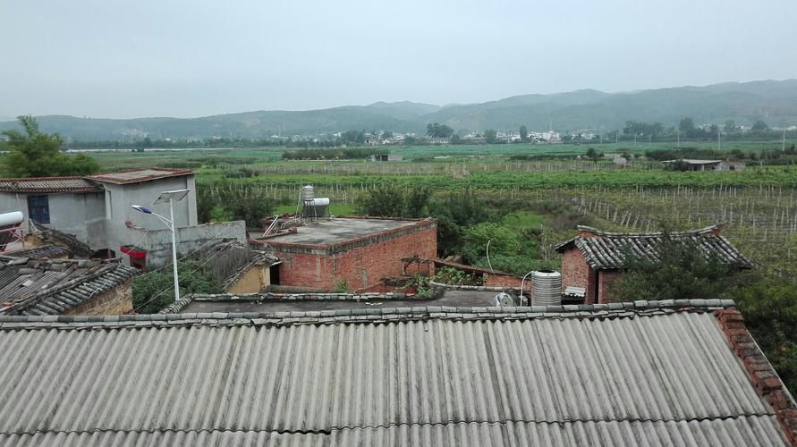 云南省红河州哈尼族彝族自治州建水县有多少个镇多少个村?分别是哪些？建水青龙镇有多少人口-图1
