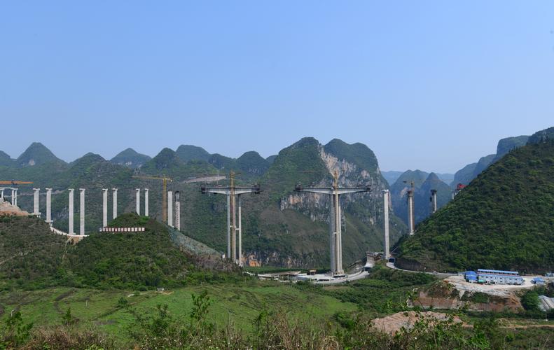 兴义最大的桥?兴义市未来最高楼是多少米高-图3 兴义最大的桥?兴义市未来最高楼是多少米高-图3