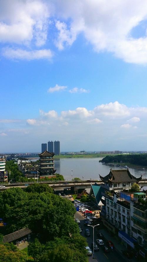 兰溪位于浙江省中部吗?兰溪今天多少度-图3 兰溪位于浙江省中部吗?兰溪今天多少度-图3