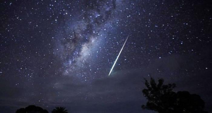 英仙座流星雨广州最佳观测地点?乳源大峡谷最冷的时候多少度-图2 英仙座流星雨广州最佳观测地点?乳源大峡谷最冷的时候多少度-图2
