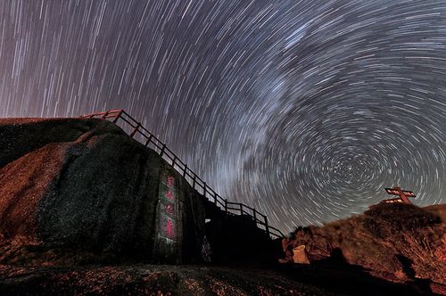 英仙座流星雨广州最佳观测地点?乳源大峡谷最冷的时候多少度-图3 英仙座流星雨广州最佳观测地点?乳源大峡谷最冷的时候多少度-图3