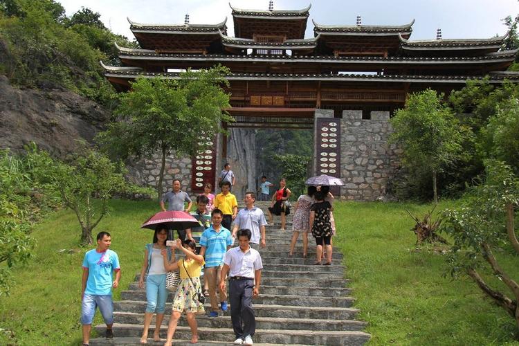 三江有什么好玩的地方?哪些景点必去?融安到丹洲的车费是多少-图2 三江有什么好玩的地方?哪些景点必去?融安到丹洲的车费是多少-图2