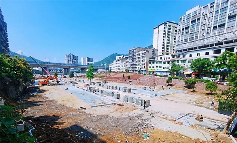 重庆市云阳县黄石镇在建房为什么停工了?云阳到黄石镇有多少公里-图2 重庆市云阳县黄石镇在建房为什么停工了?云阳到黄石镇有多少公里-图2