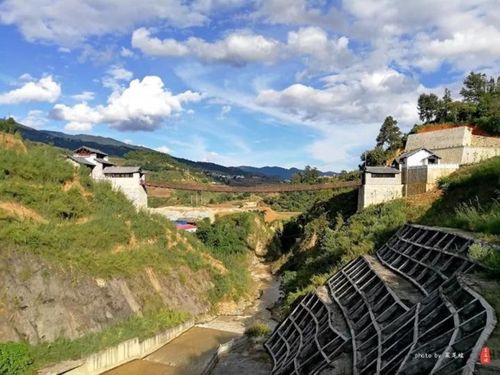 凤庆县是属于云南省哪个市的？保山一永德有多少公里-图1