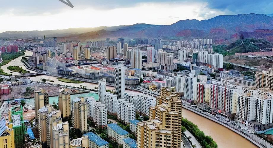青海海东市有那些县城?海东市有多少个县多少个镇-图1 青海海东市有那些县城?海东市有多少个县多少个镇-图1