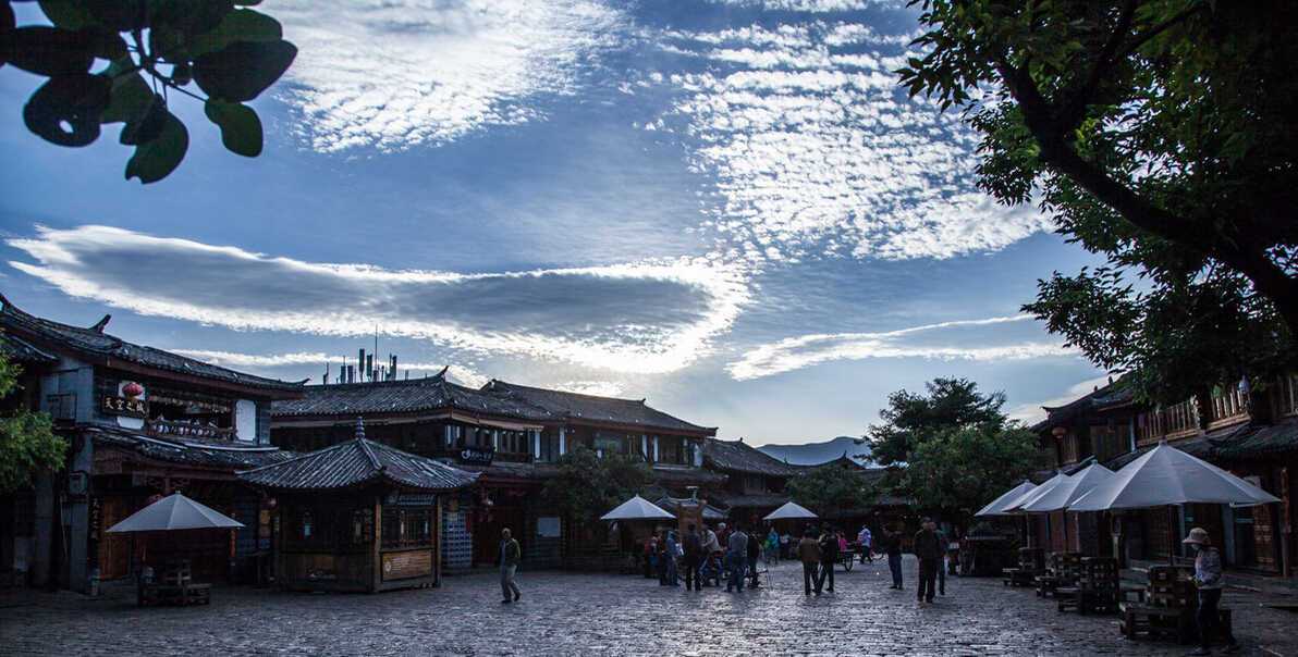 丽江什么时候是雨季?丽江七八月份多少度-图2 丽江什么时候是雨季?丽江七八月份多少度-图2