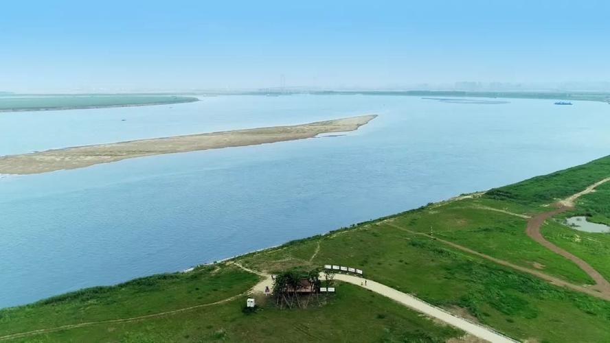 Wal洞庭湖是一个高山湖泊吗?岳阳市到广兴洲镇多少公里-图2 Wal洞庭湖是一个高山湖泊吗?岳阳市到广兴洲镇多少公里-图2