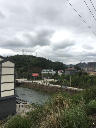 江西省抚州市资溪县有什么好东西啊?抚州温泉镇泡澡多少钱-图1 江西省抚州市资溪县有什么好东西啊?抚州温泉镇泡澡多少钱-图1