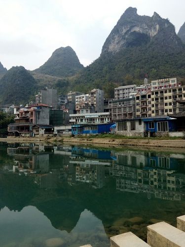广西河池市气候怎么样?河池现在多少度-图1 广西河池市气候怎么样?河池现在多少度-图1