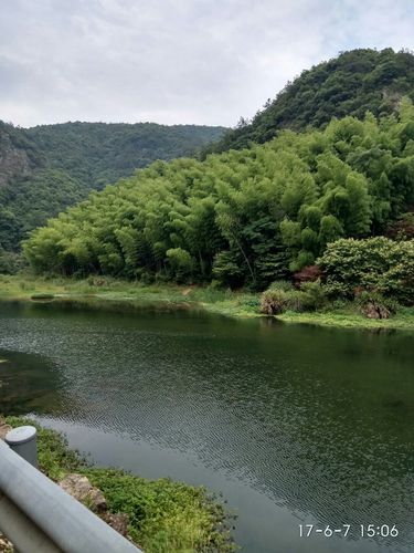 绍兴在浙江的哪个方向?新昌的地下水温有多少度-图2 绍兴在浙江的哪个方向?新昌的地下水温有多少度-图2