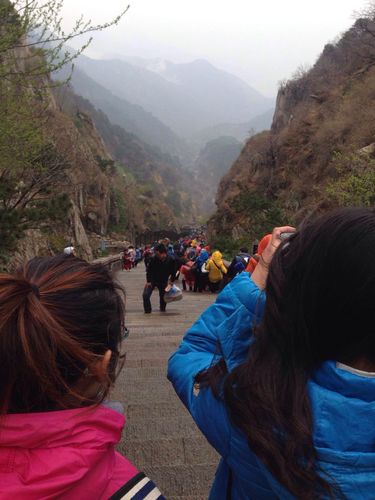 现在去泰山热吗？泰山白天气温多少-图2