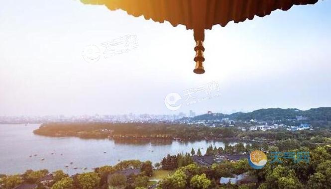 七月份的杭州下雨多吗?七月份的杭州多少度-图1 七月份的杭州下雨多吗?七月份的杭州多少度-图1
