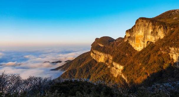 金佛山海拔高度是多少米?金佛山的海拔是多少米-图2 金佛山海拔高度是多少米?金佛山的海拔是多少米-图2