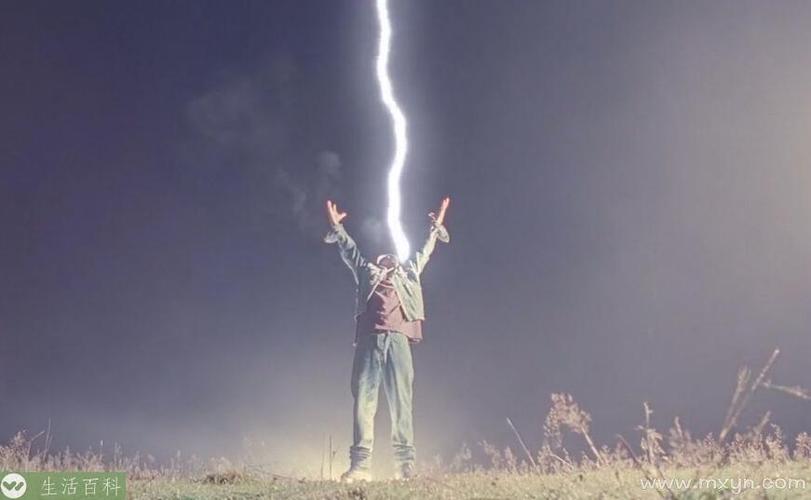 我被雷劈中的概率是多大?人被雷击中的概率是多少-图1 我被雷劈中的概率是多大?人被雷击中的概率是多少-图1